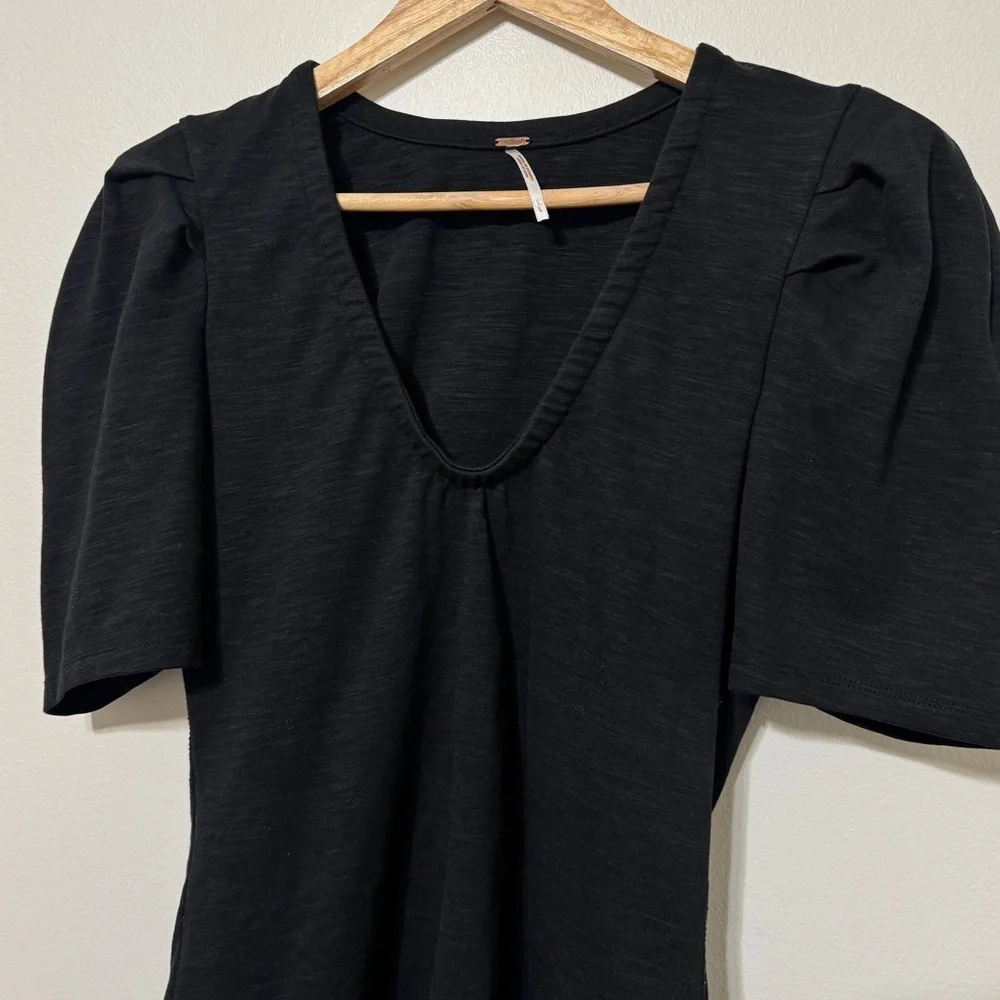 Free People Ellery Puff 3/4 Sleeve V Neck Top Size Large Black